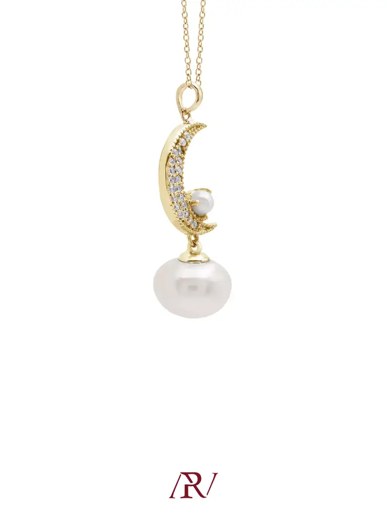 Moonlit Pearl Necklace : ARV-NK-027