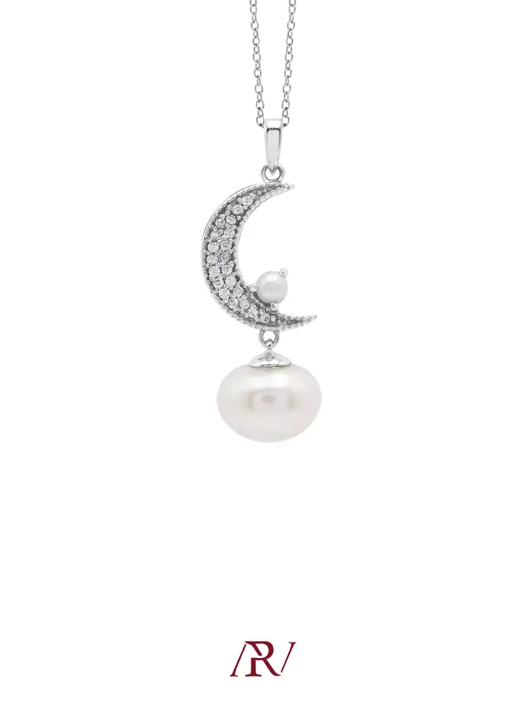 Moonlit Pearl Necklace : ARV-NK-027