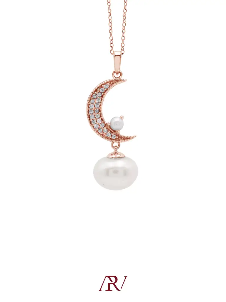 Moonlit Pearl Necklace : ARV-NK-027