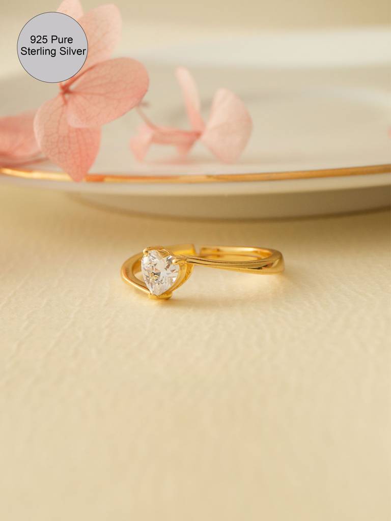 Mannash Blooming Love Valentine Gift Hamper Solitaire Heart Silver Ring : MZRVHR973D2401
