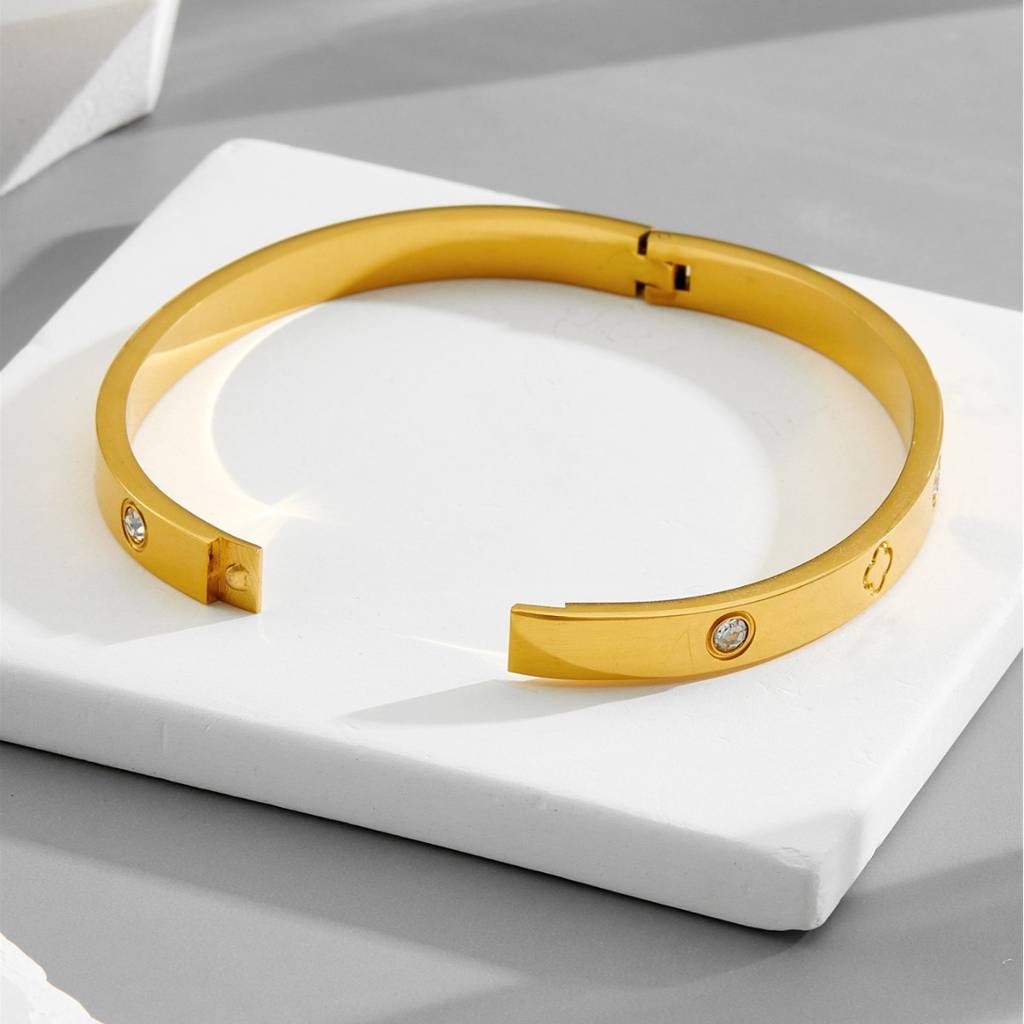18K Plated Waterproof Anti-Tarnish Clover And Zircon  Bangle Bracelet : ASJ0125B2247G