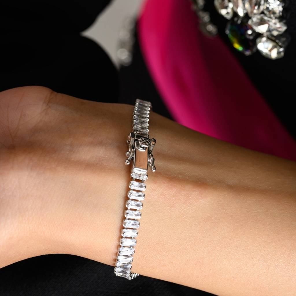 925 Silver White Gold Tennis Bracelet With Baguette Cut Cz Diamonds : NFL80