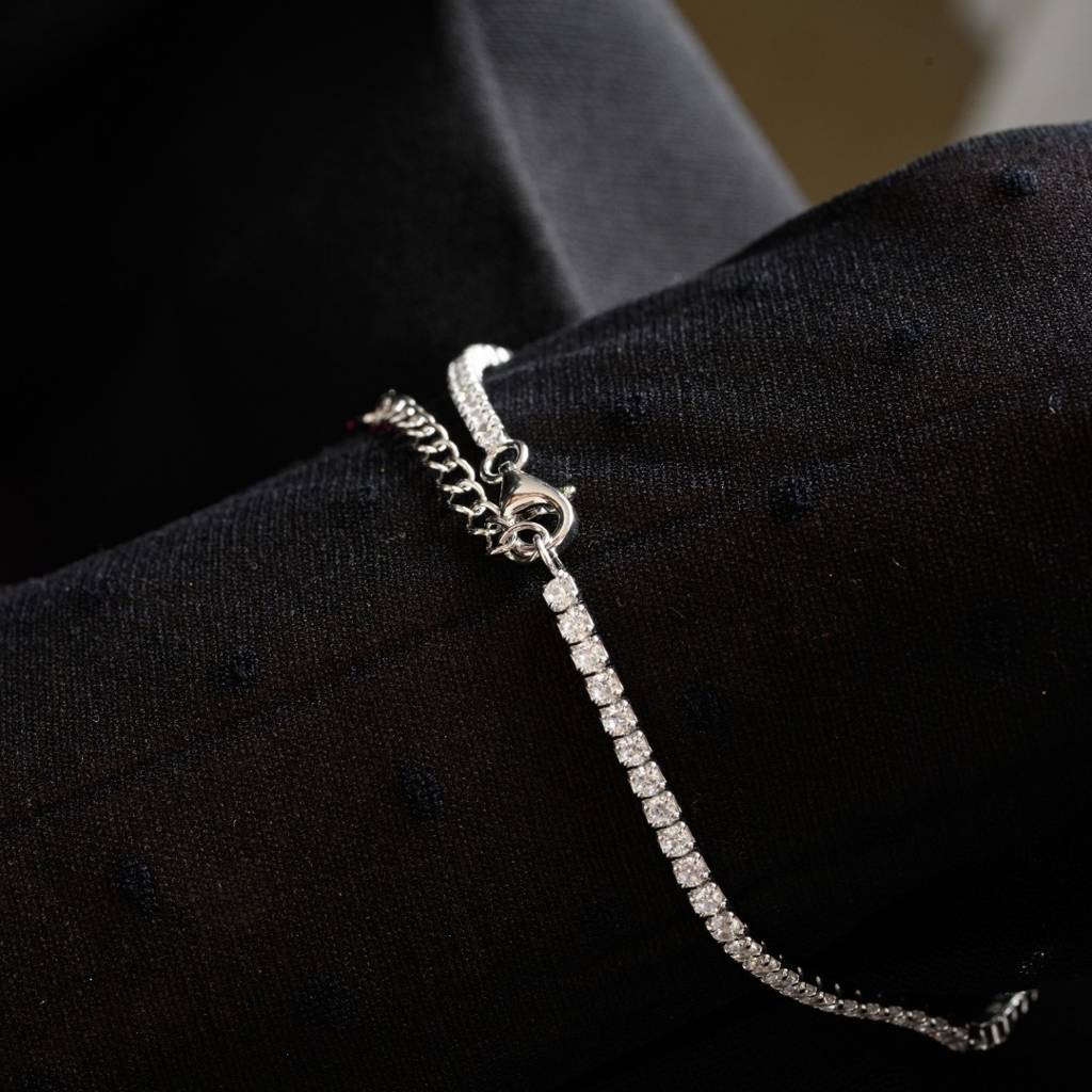 Adjustable Tennis Bracelet With Delicate Heart Shape Green Cz Diamond In 925 Silver : NFL89