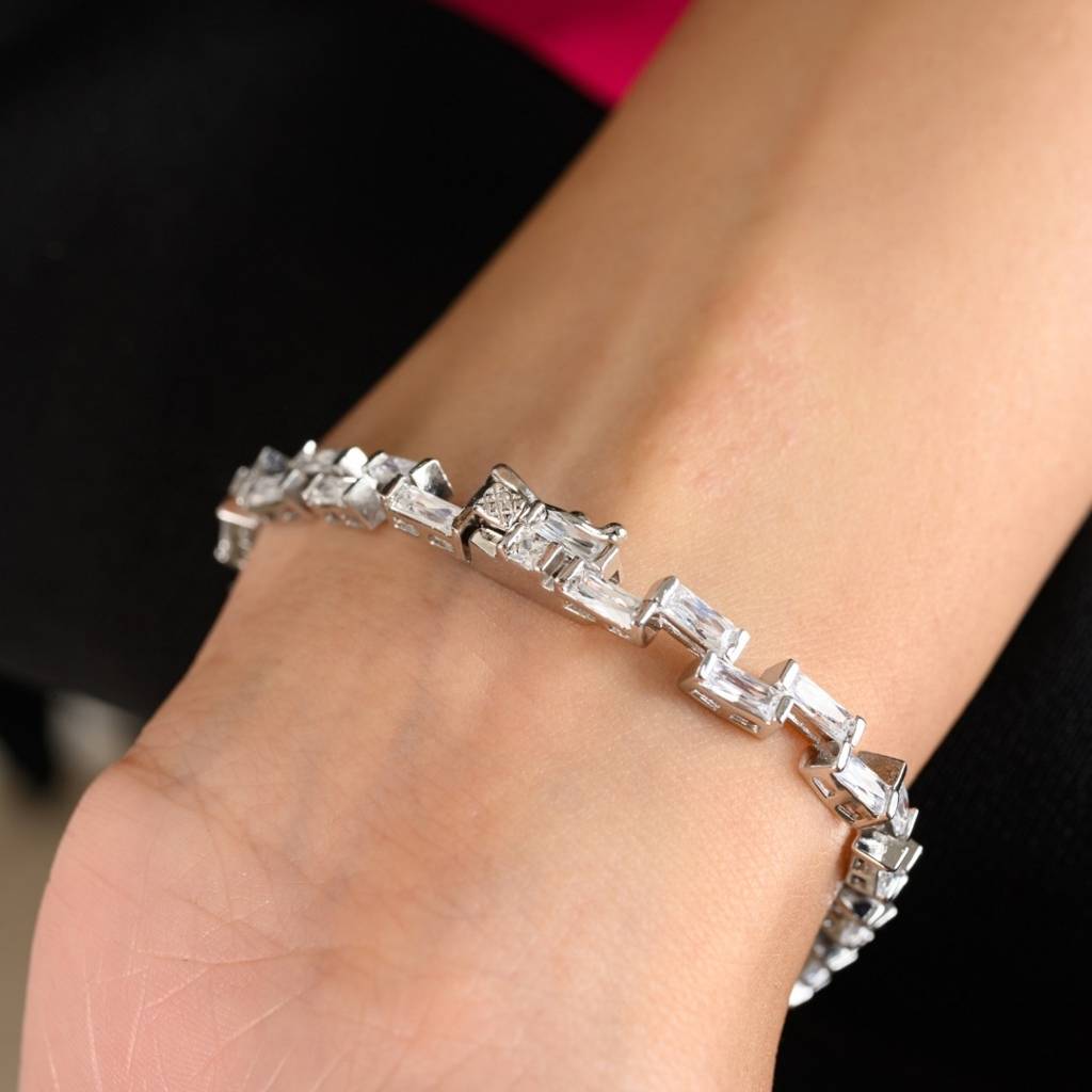 925 Silver Tennis Bracelet With Baguette Cz Diamonds In Zigzag Pattern : NFL90