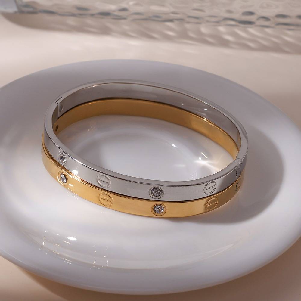 18K Plated Waterproof Anti-Tarnish Screw And Zircon  Bangle Bracelet : ASG0125B235S