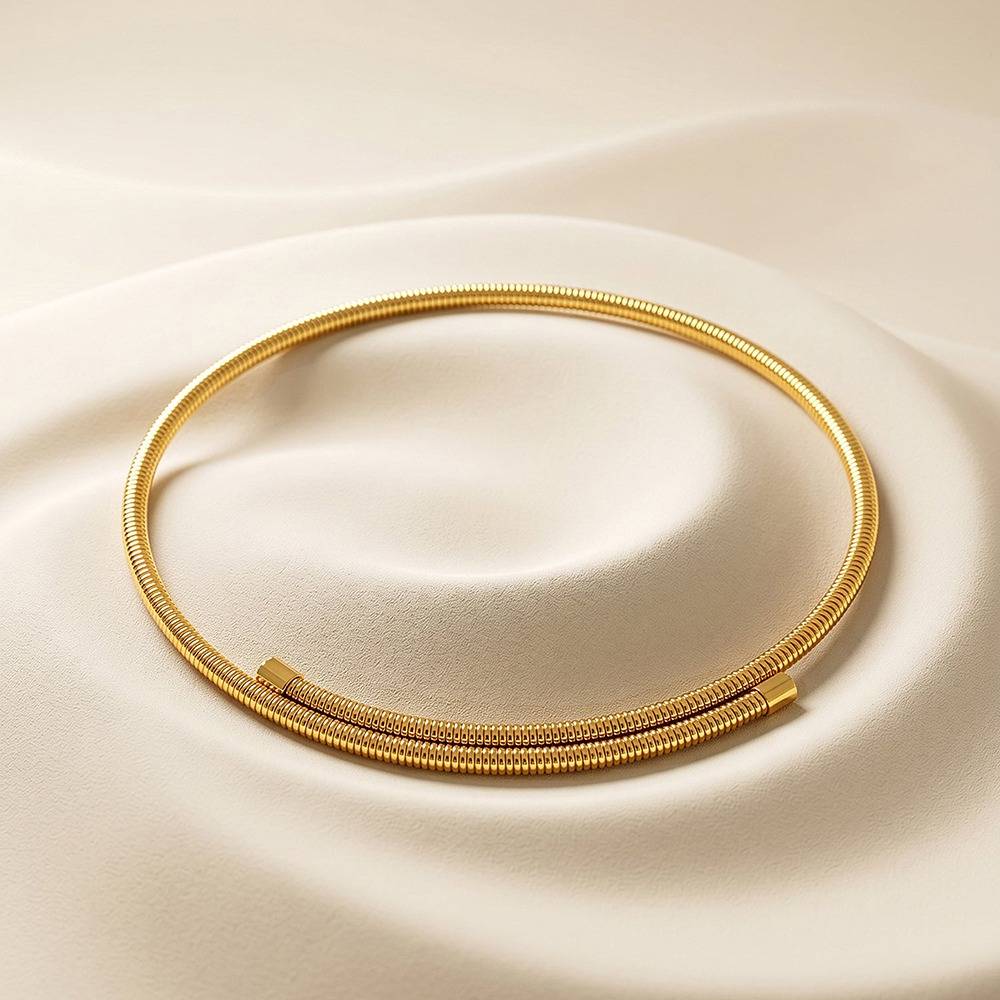 Collar Crush Gold Plated Chain | Gifts For Women & Girls| Waterproof, Anti Tarnish, Skin Safe Jewellery 18K Gold Tone : OMCH01