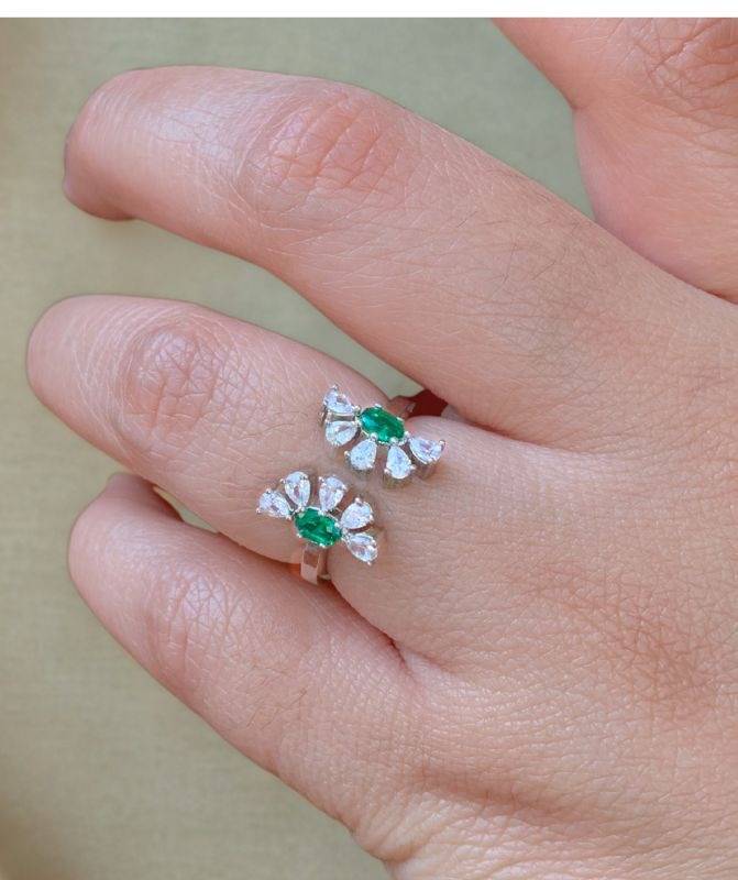 925 Pure Silver Adjustable Ring With Cz Stones| Flower Love : RG007