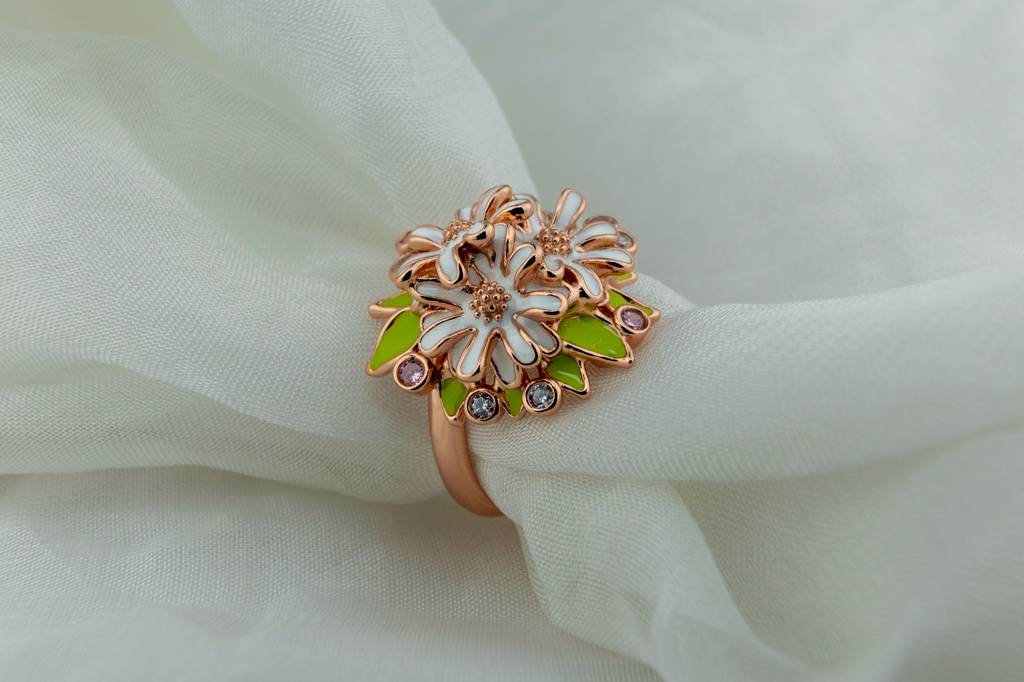 Rose Gold Enamel Flower Cocktail Ring : SKU-P-RG05