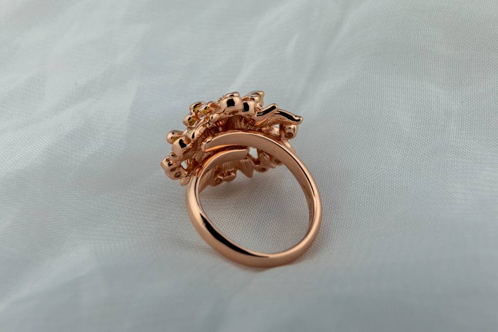 Rose Gold Enamel Flower Cocktail Ring : SKU-P-RG05