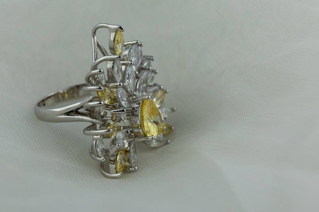 Floral Spray Statement Ring | Cocktail Cluster Ring : SKU-P-RG24