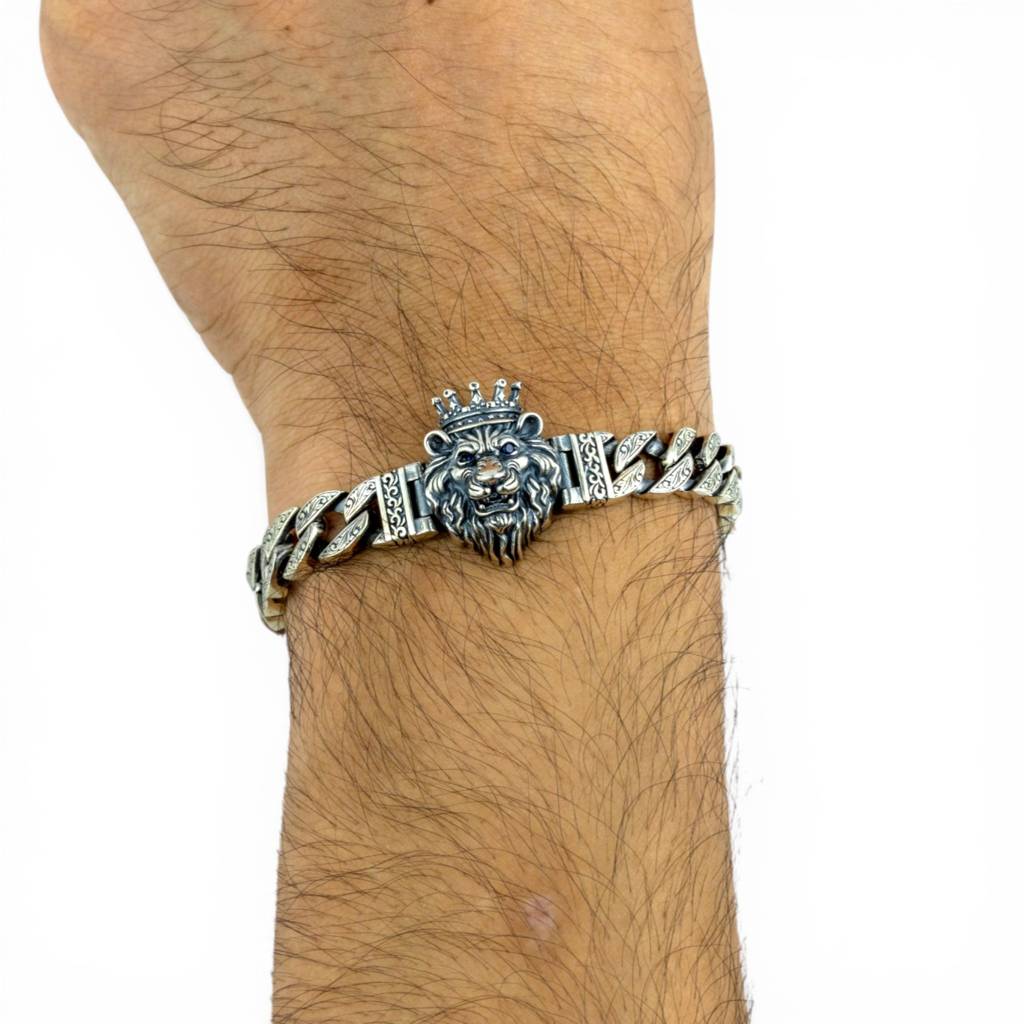 Lion Head Silver Curb Chain Bracelet : P-BR22