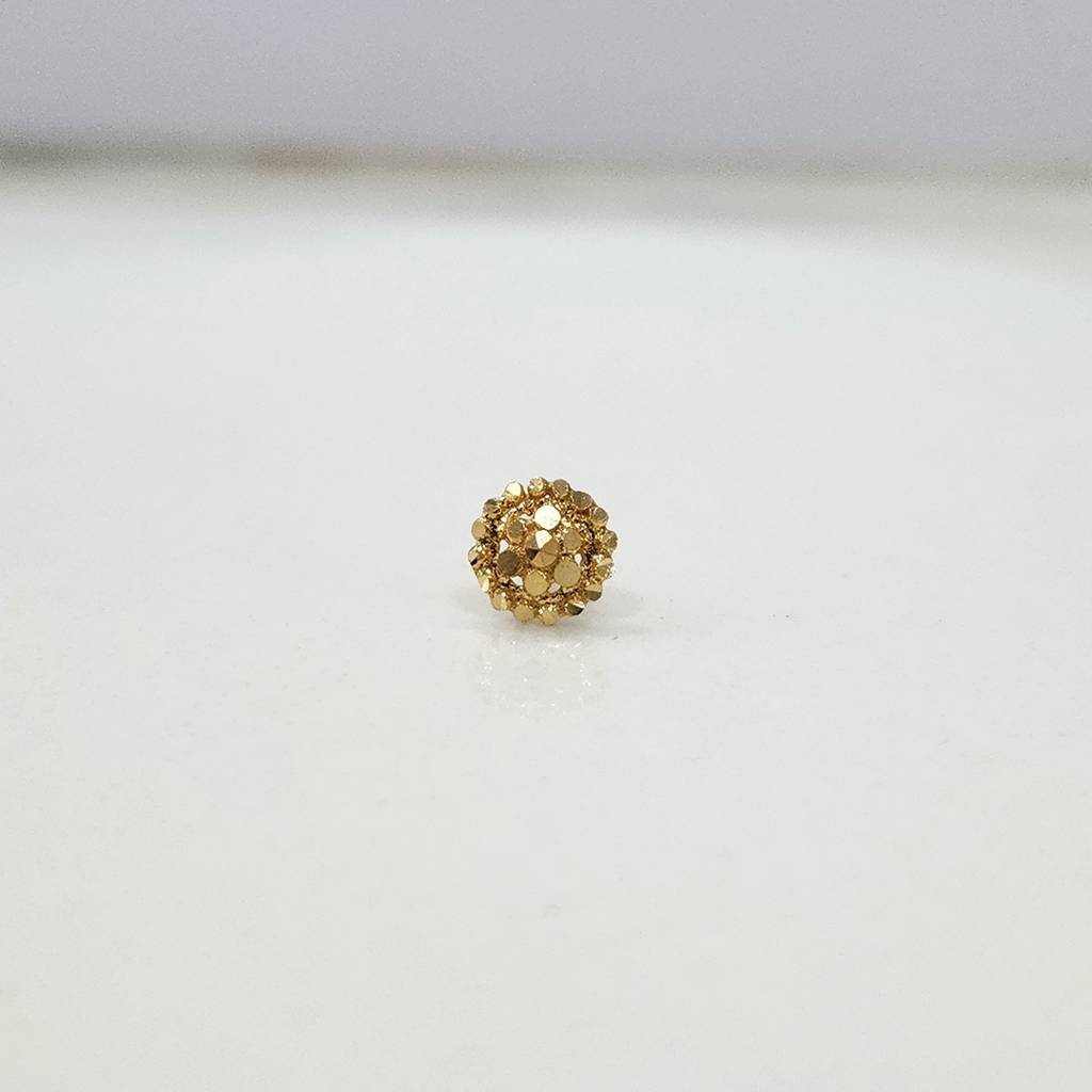 Yuvora 18K Yellow Gold Auric Corona Nose Pin For Women | Screw Back Closure | Bis Hallmarked | Pure Gold : PCNP1034-DC-18YG-IS