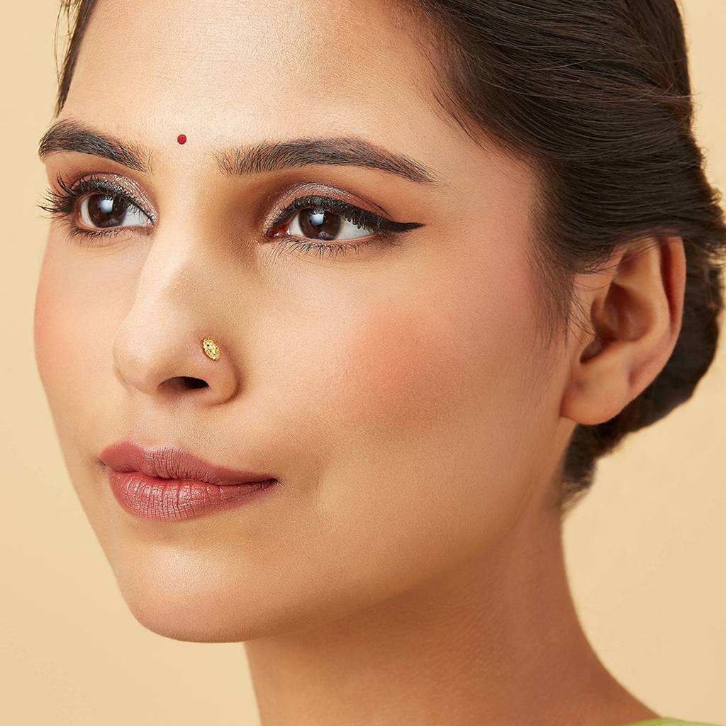 Yuvora 18K Yellow Gold Auric Corona Nose Pin For Women | Screw Back Closure | Bis Hallmarked | Pure Gold : PCNP1034-DC-18YG-IS