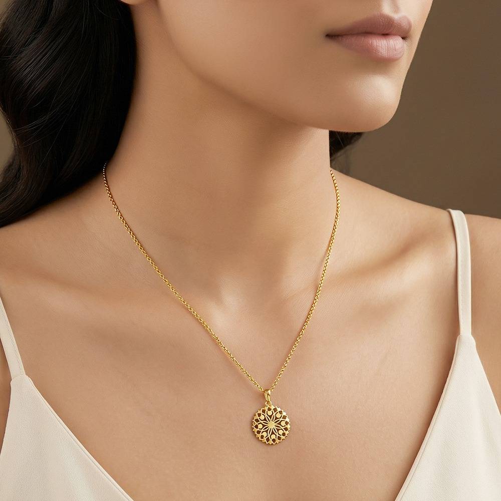 Golden Aura Tangle Pendant With Link Chain|Necklace To Gift Women & Girls | With Certificate Of Authenticity And 925 : PD03729