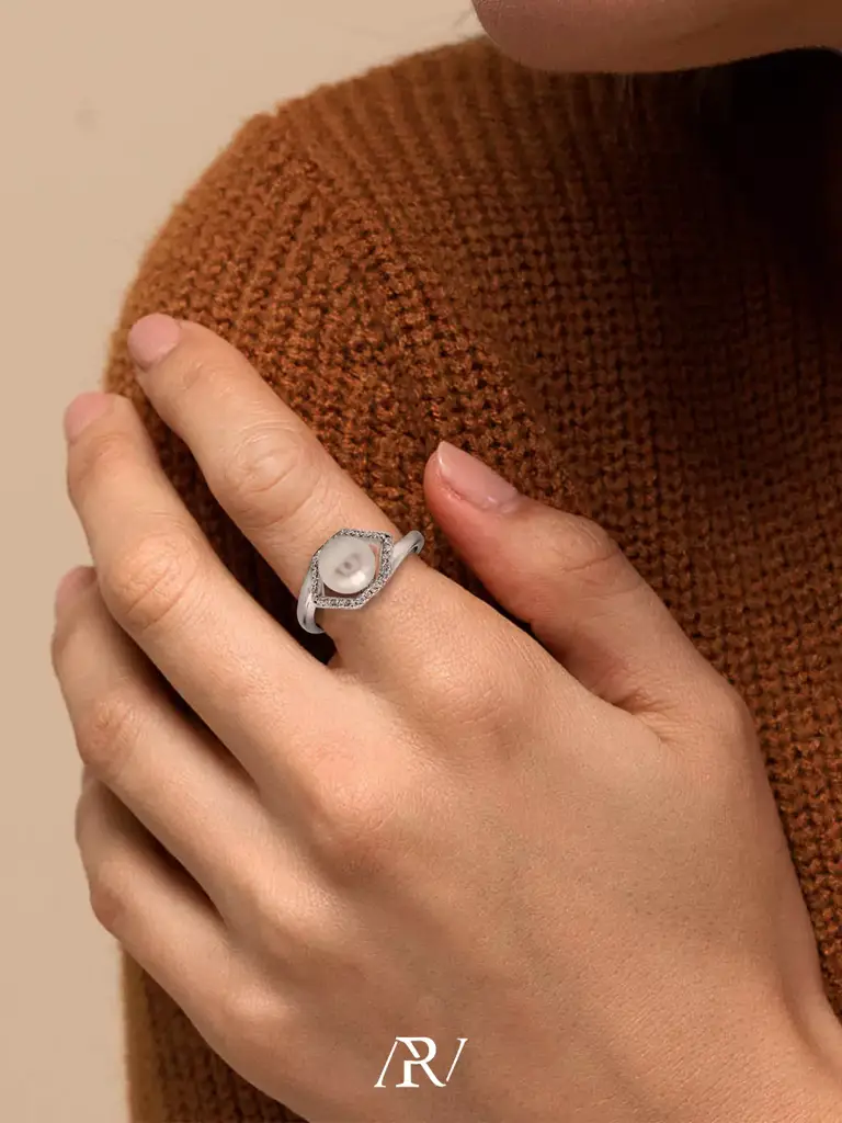 Pearl Hexa Ring : ARV-RI-037