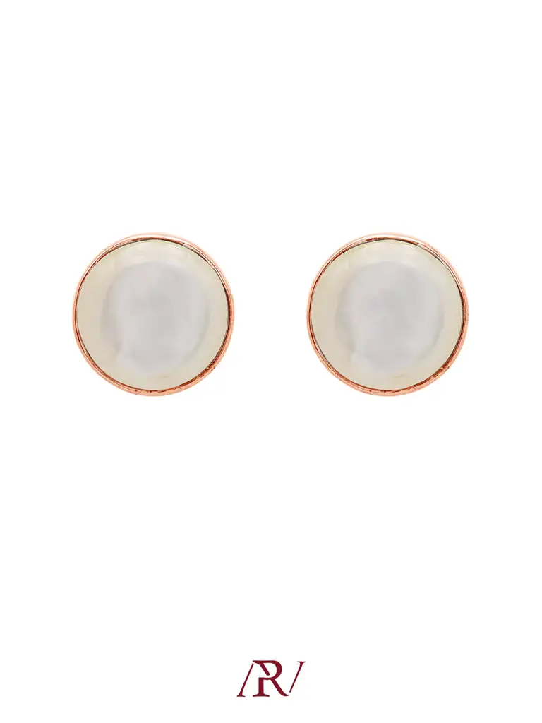 Pearl Studs : ARV-ER-046
