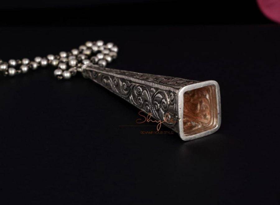 Mizoya Chitai Vintage Hookah Cap Inspired Necklace : SN108