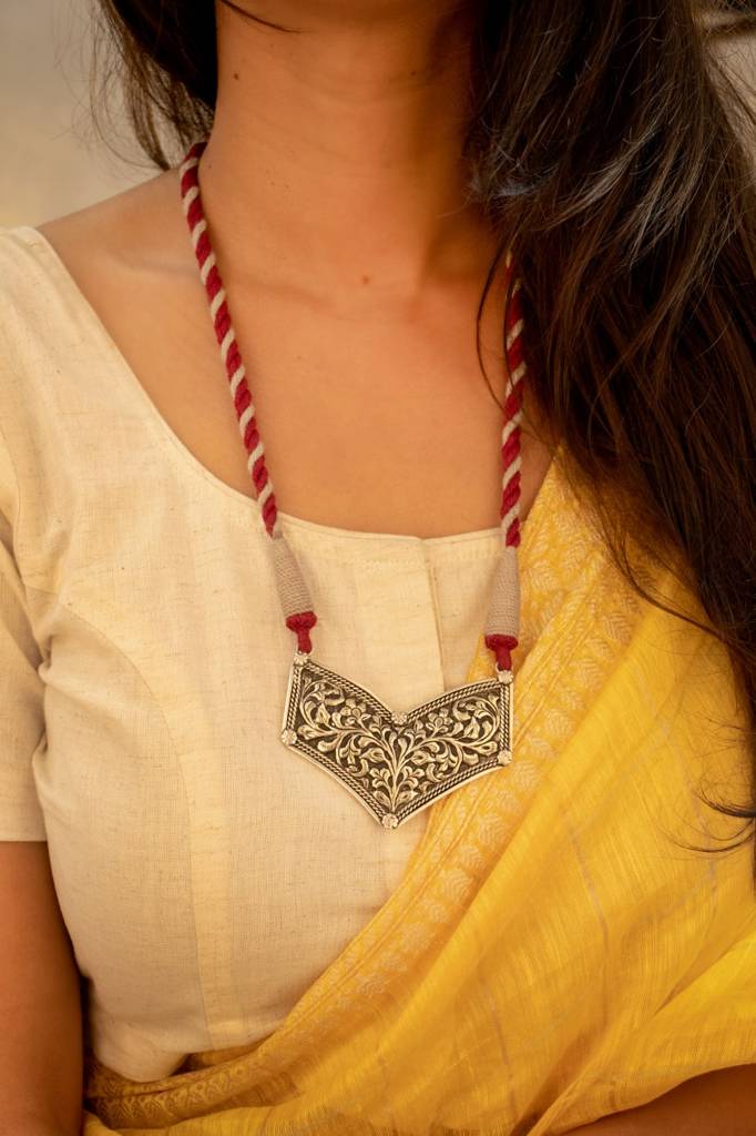 925 Sterling Silver Mizoya Chitai Detailed Dori Necklace : SN250