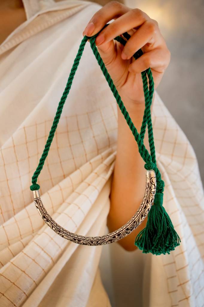 925 Sterling Silver Adya Chitai Pipe Dori Necklace : SN30102