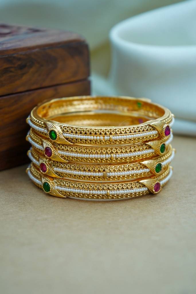 Traditional Pearl & Gold Heritage Bangles : HJ-9