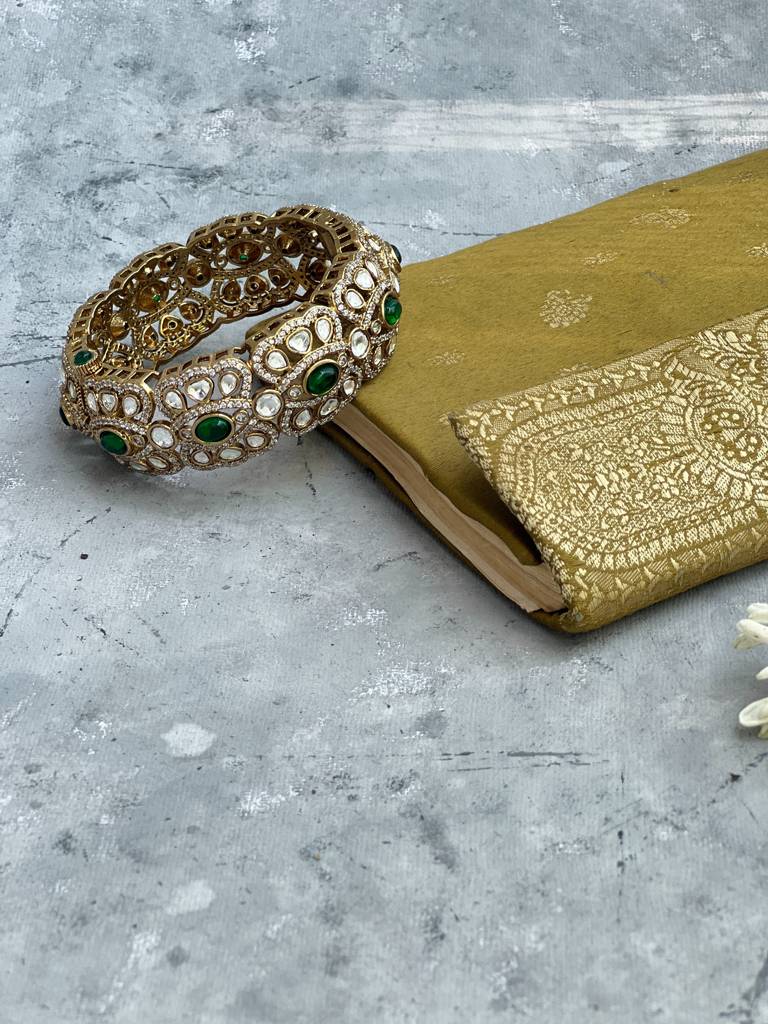 Antique Polki Kada With Green Zircons : PR-932