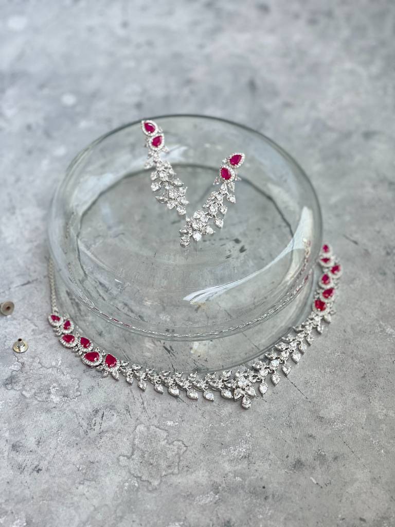 Red White Zircon Floral Necklace Set : PR-941
