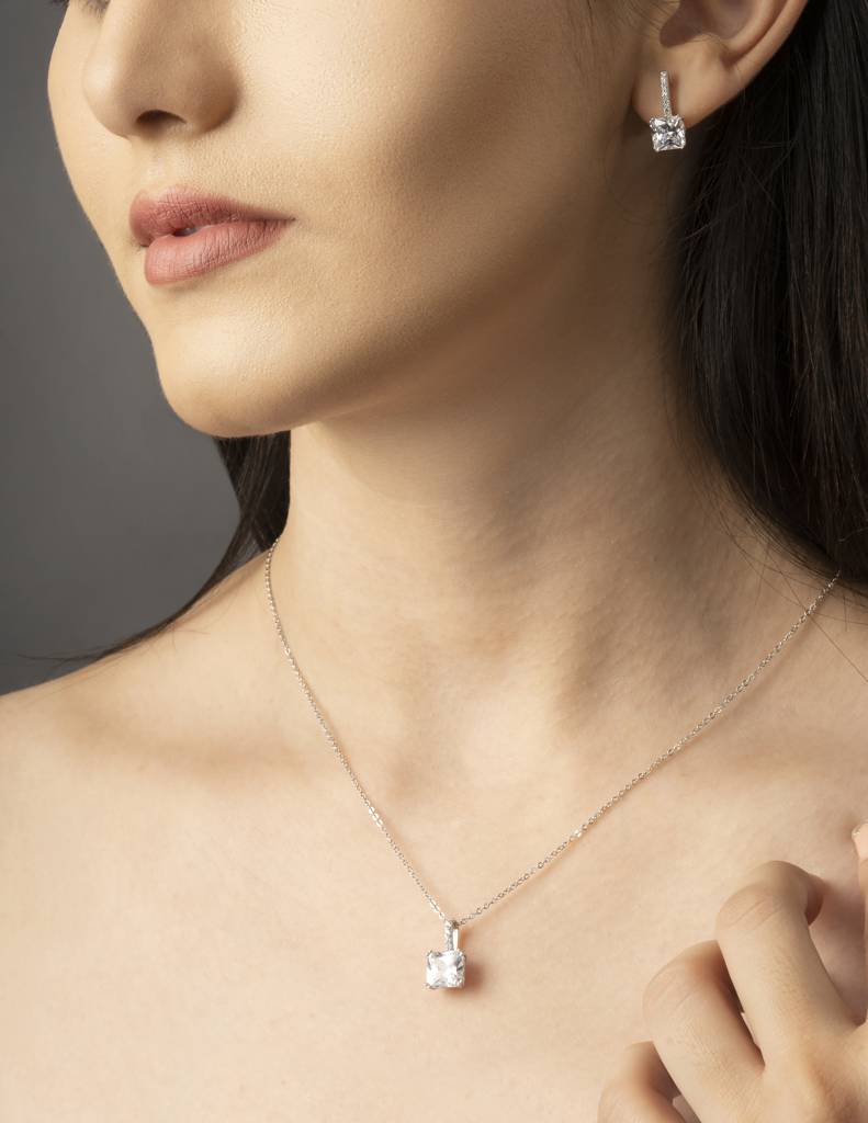 Brd Jewelry 925 Sterling Silver Princess Cut White Ad Pendant With Chain For Women & Girls : BRD293121