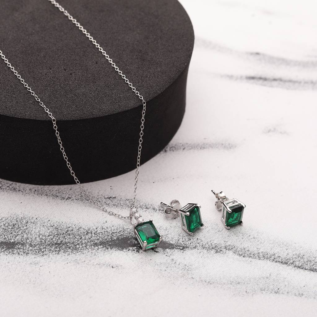 Iski Uski 925 Sterling Silver Victoria Emerald Pendant Set