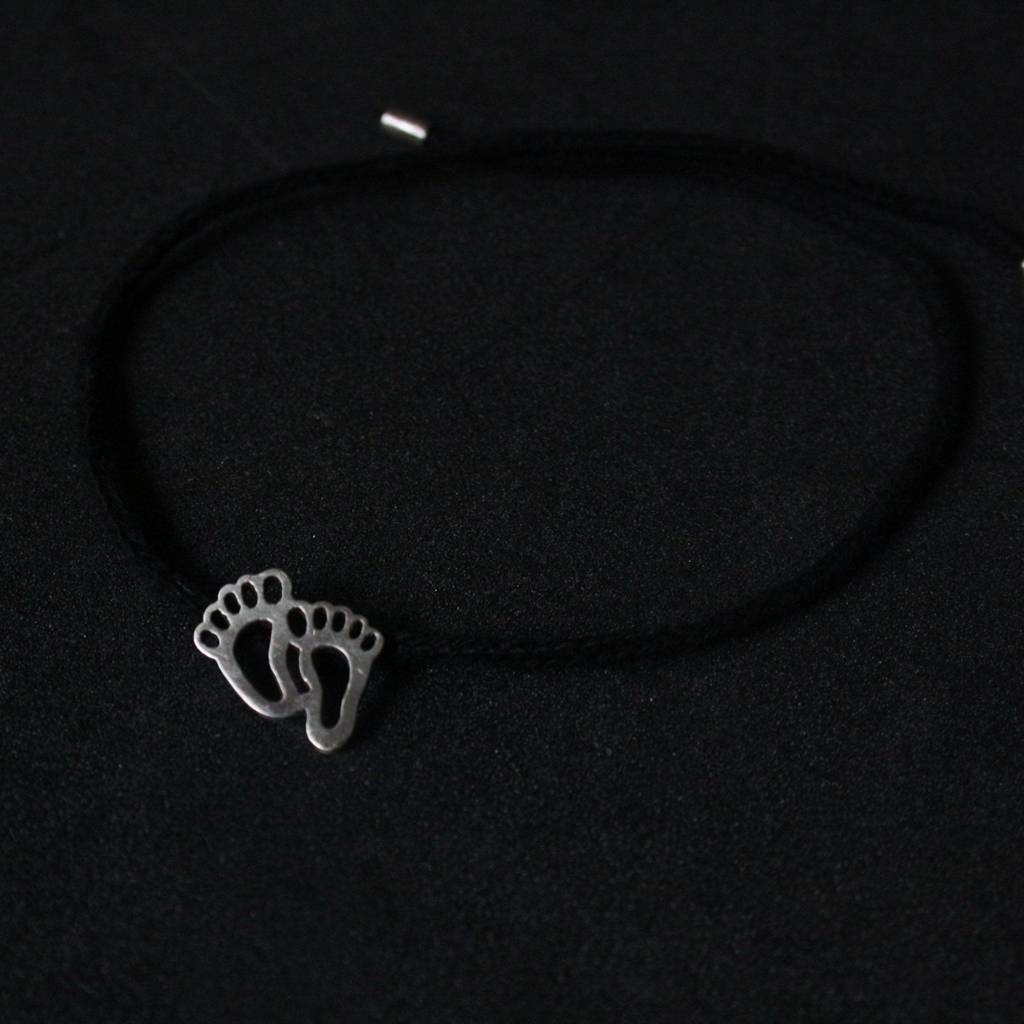 Footsteps Nazarbattu-String Tie : Q516