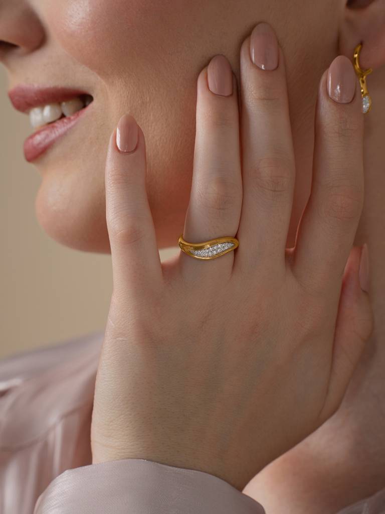 Petal Touch Band Ring 925 Sterling Silver 18Kt Gold Vermeil Jewellery For Women : QA127003Y13