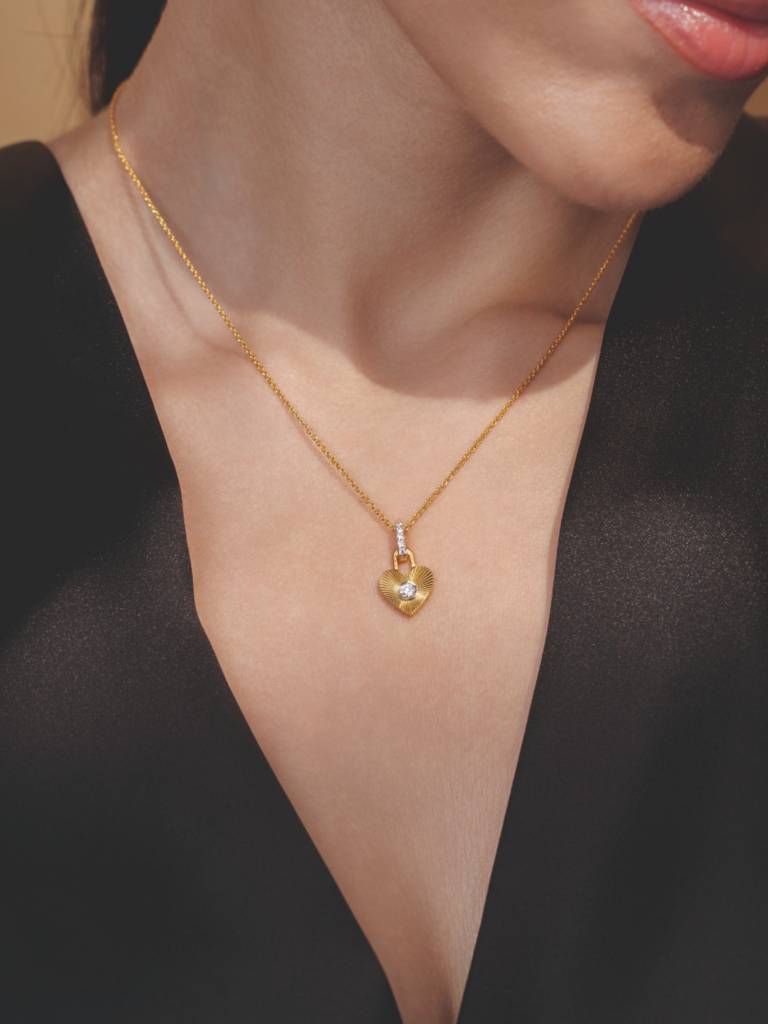 Love Lock  Necklace 925 Sterling Silver 18Kt Gold Vermeil Jewellery For Women : QG105004_Y