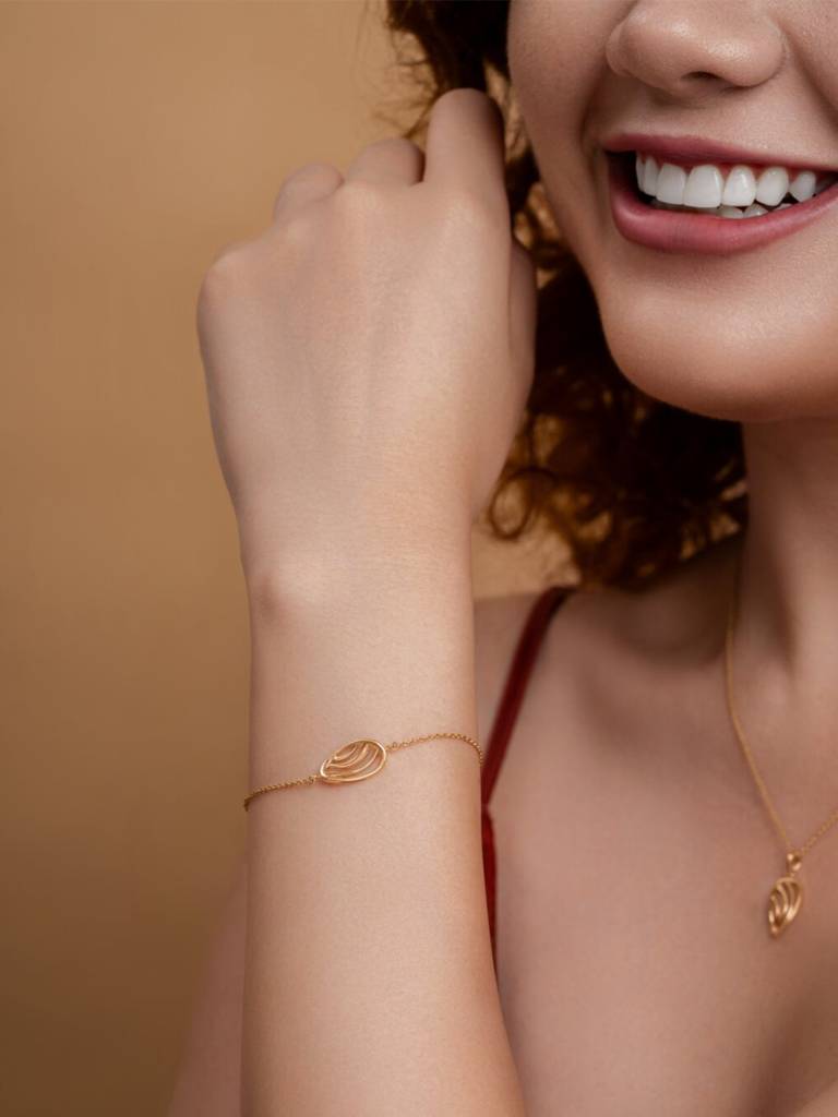 Grace Movement Bracelet 925 Sterling Silver 18Kt Gold Vermeil Jewellery For Women : QK155002_Y
