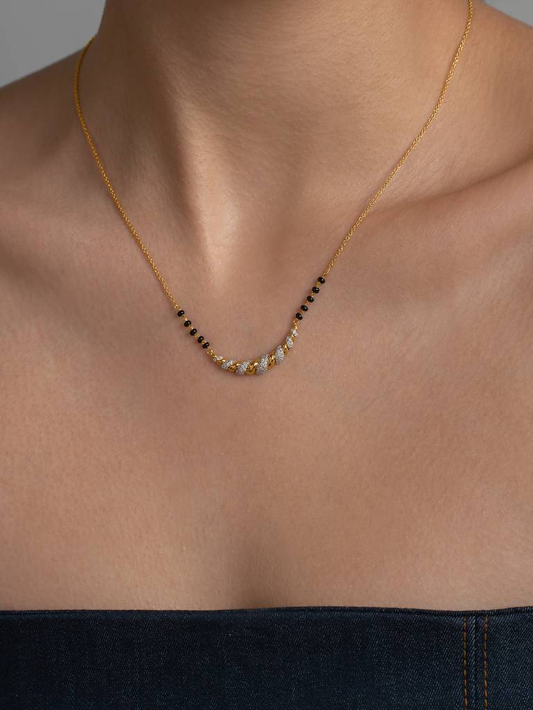 Curved Mangalsutra Design 925 Sterling Silver 18Kt Gold Vermeil Jewellery For Women : QS132001_Y