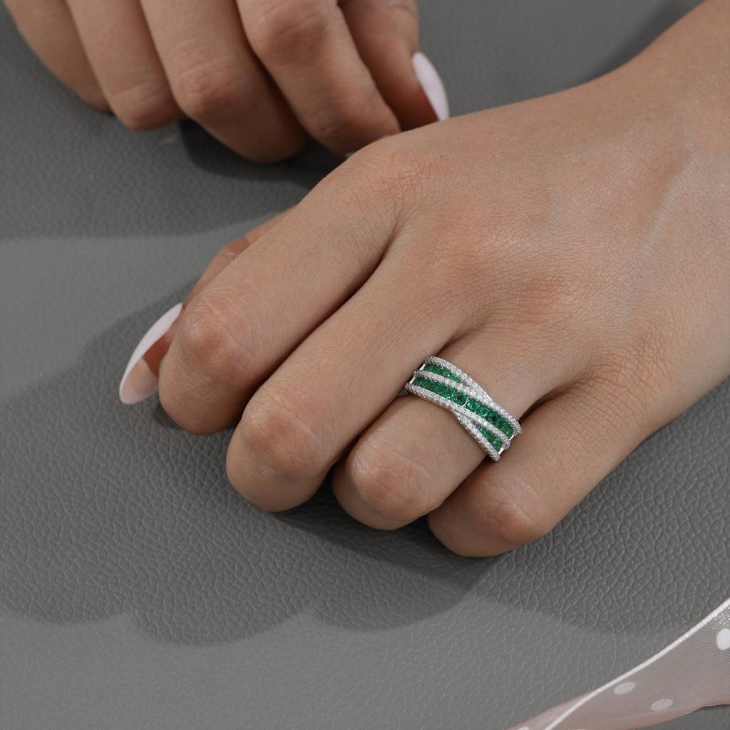 Criss Cross Ring : R03521-E