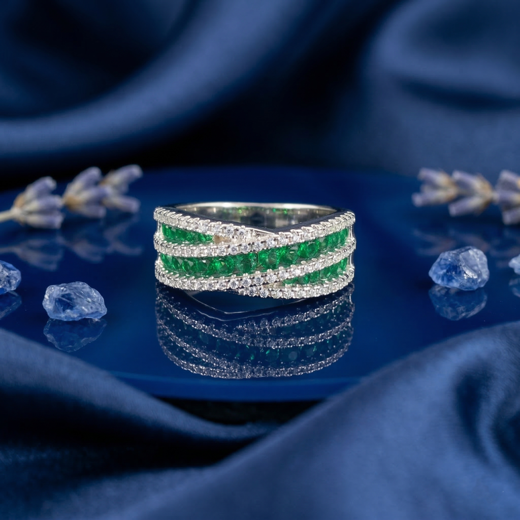 Criss Cross Ring : R03521-E