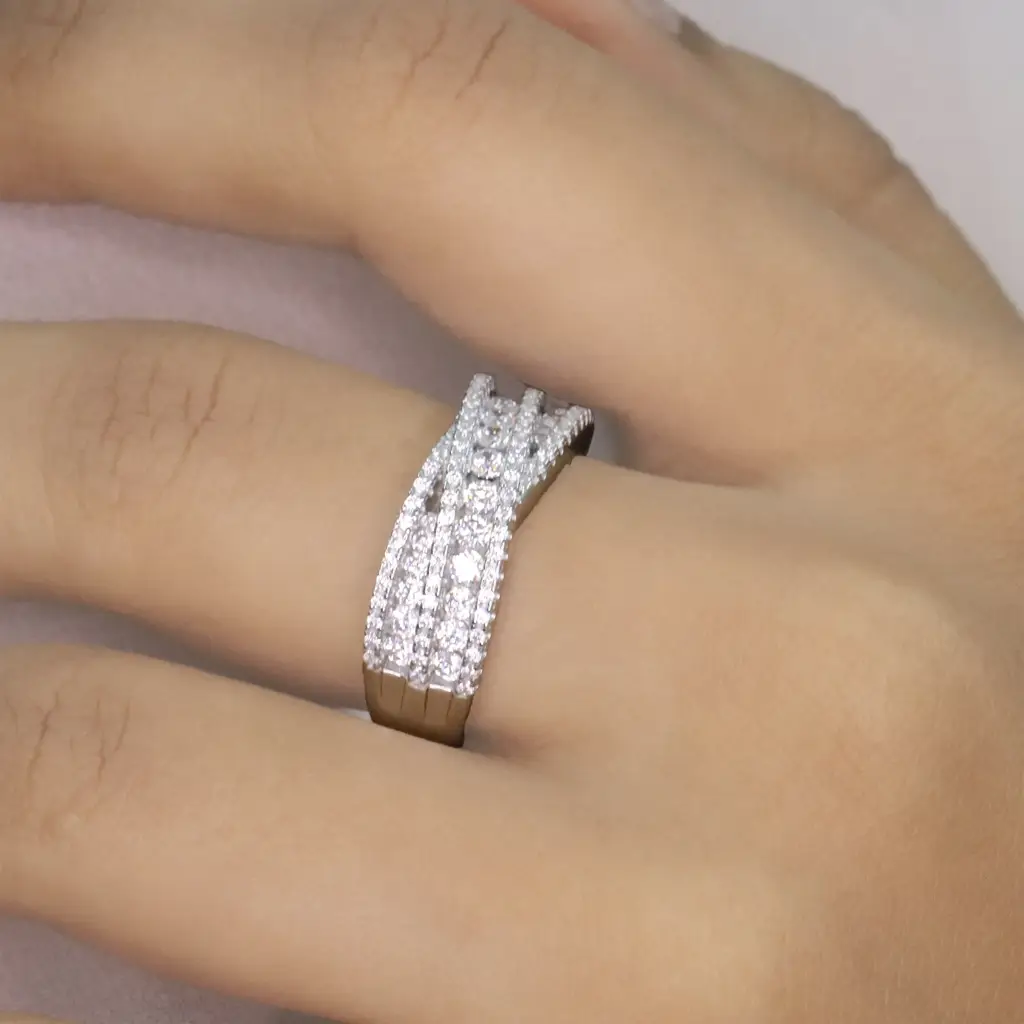 Criss Cross Ring : R03521-W
