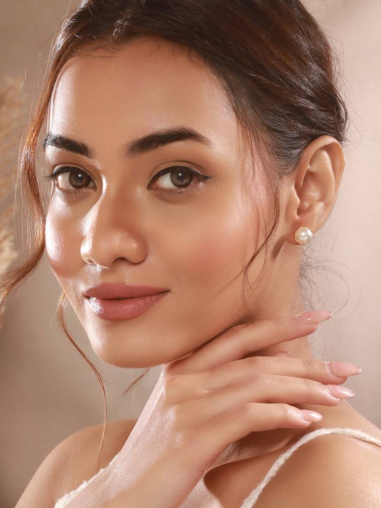 Gold Plated Pearl Studed Earring : STER8196