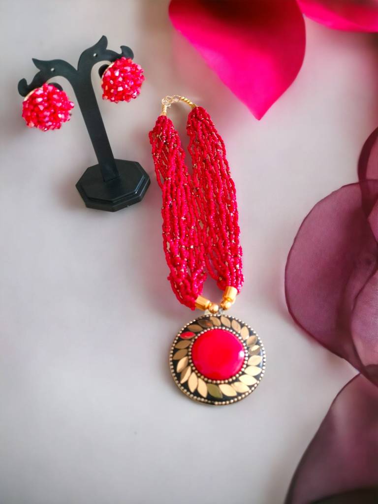 All-Day Statement Beaded Necklace Set : BDE-RED-TBOL-NWE-008