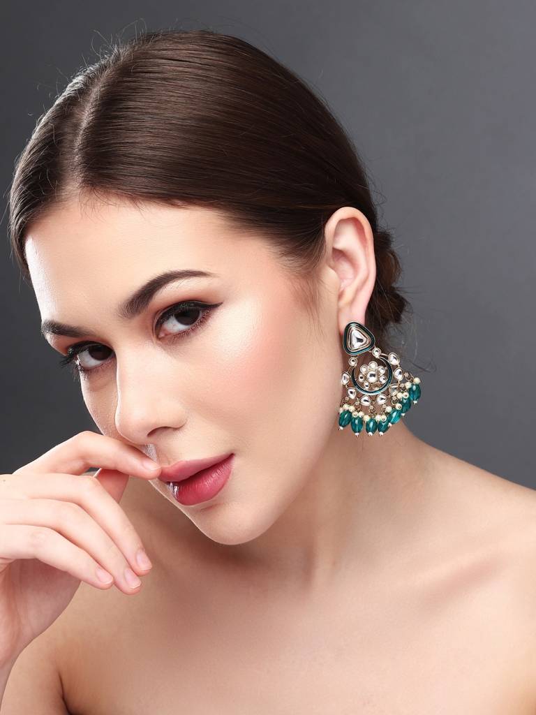 Kundan Hoop Pearl Fringe Earrings : S24FAER238GRN