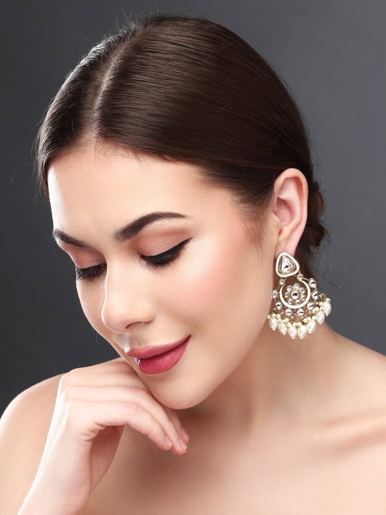 Kundan Hoop Pearl Fringe Earrings : S24FAER238WHT
