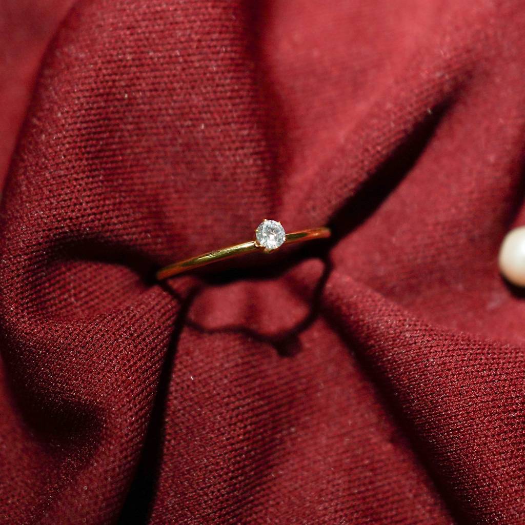 Dainty Dewdrop Micro-Band : RG108