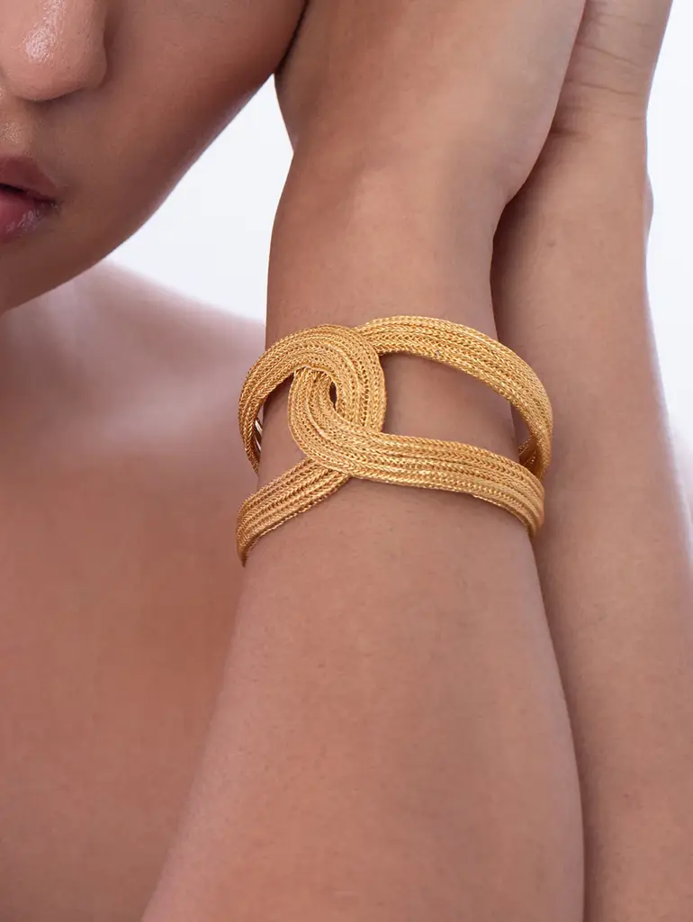 Double-Knotted Rope Mesh Bracelet : M05-EA
