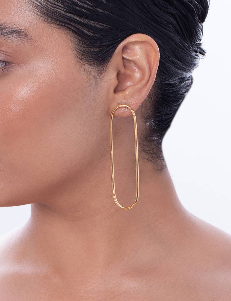 Sleek Oval Hoops : H20-EA