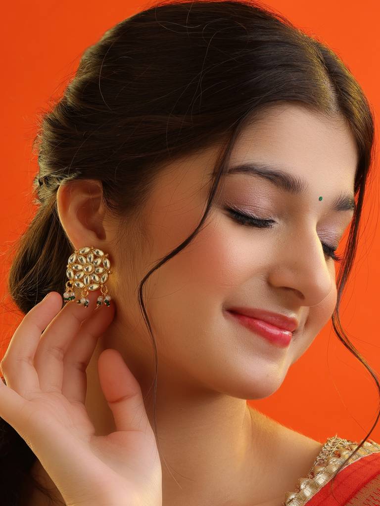 Bahar Polki Kundan Honeycomb Stud Earrings – Simar Collection : RRKMAY26-103