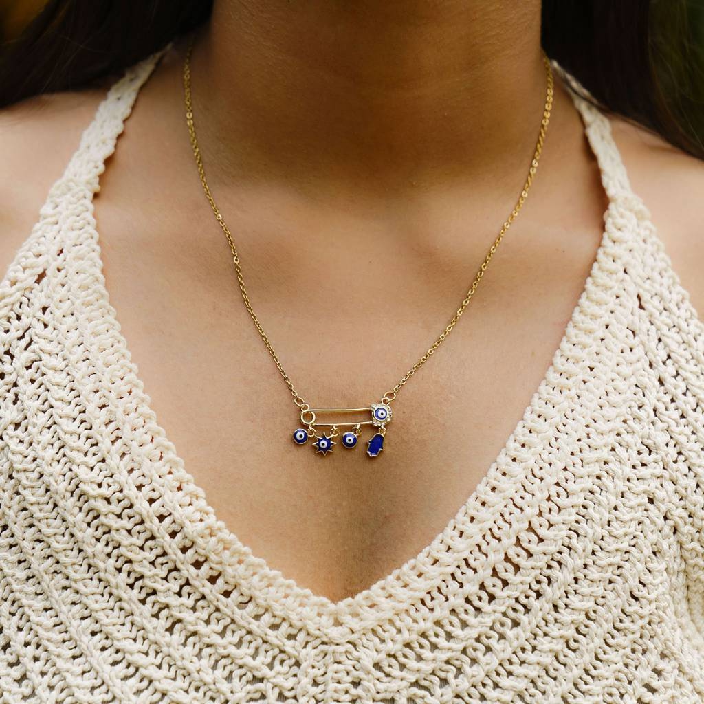 Safety Pin Charm Necklace : NE13