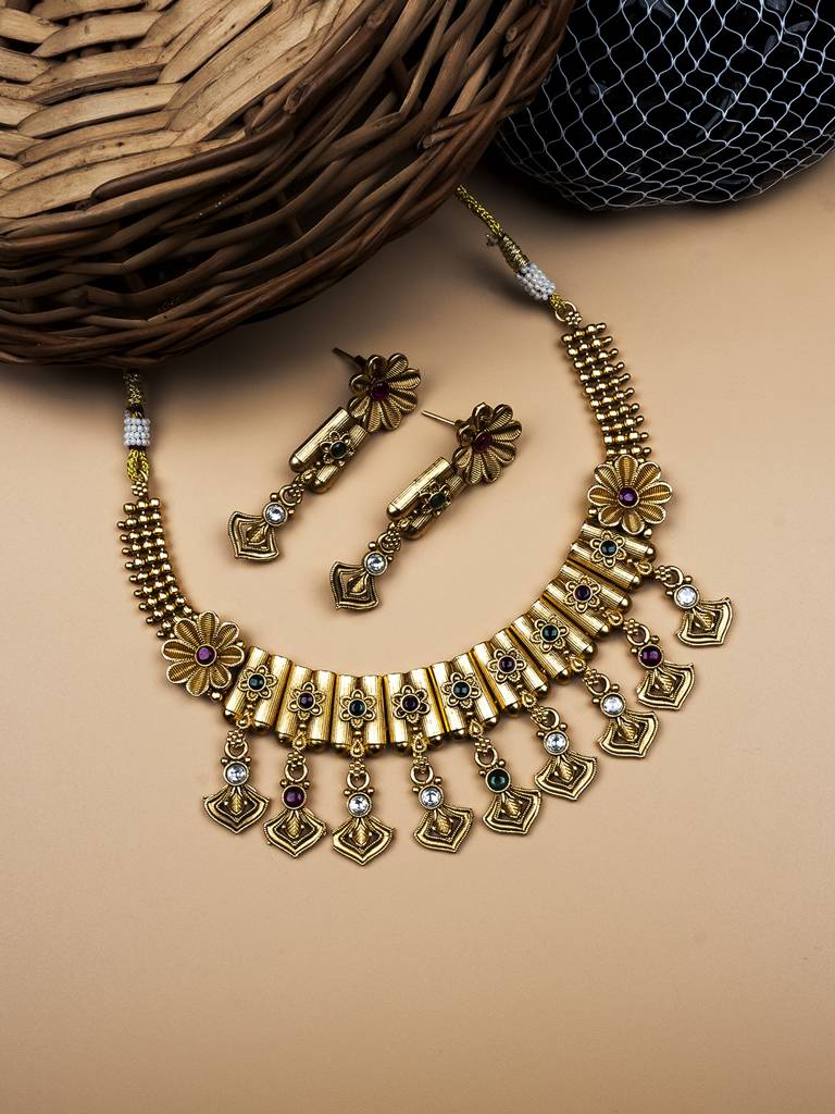 Gold Plated Diamond Rajwadi Necklace Set : SAJP10