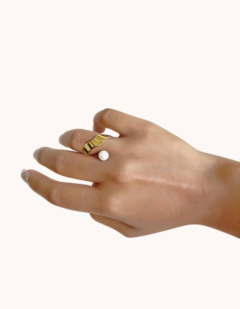 Pearl 18Kt Gold Plated Climber Ring : SARIYG60