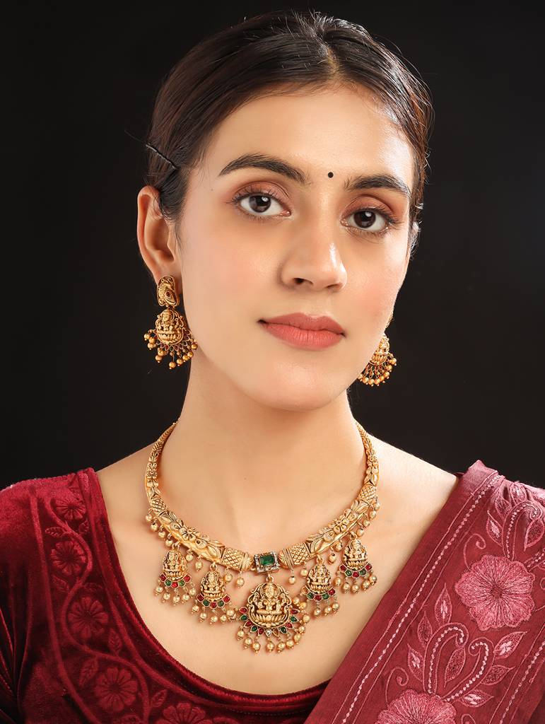 Unique Hansli Style Temple Necklace Setâ : SATJS281