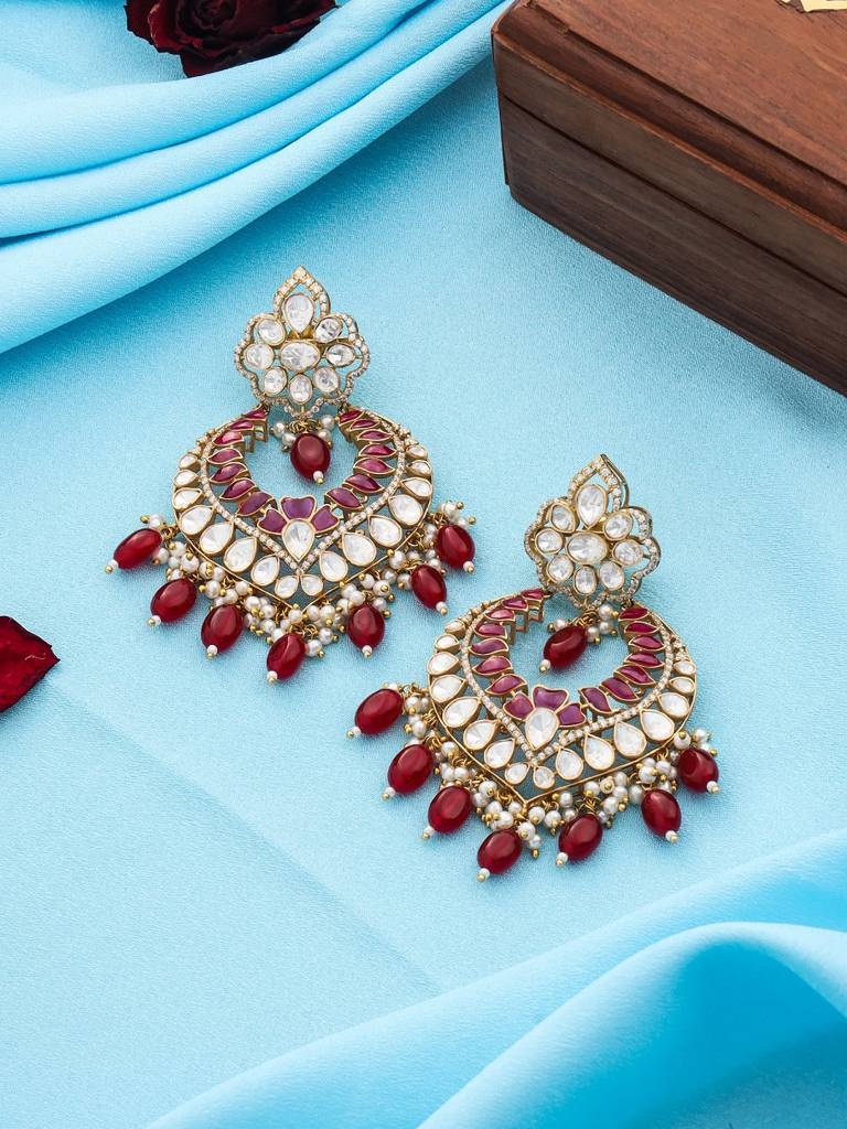 Kicky And Perky 925 Sterling Silver Gold Plated Red Talphe, Moissanite Polki, Moissanite With Pearls And Red O : SILCBE014