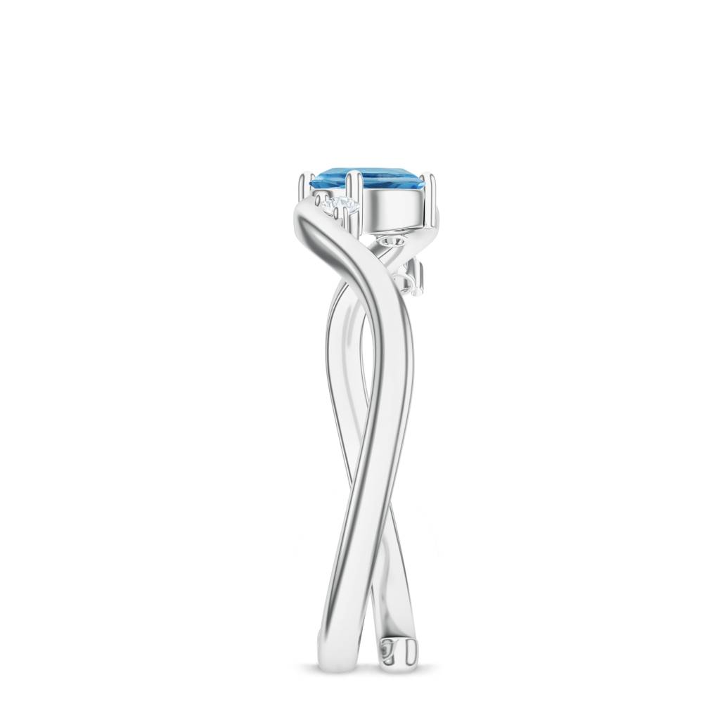 925 Sterling Silver Oval Shape Blue Topaz, Moissanite Stone Studded Ring Jewelry For Women : SILCOR005